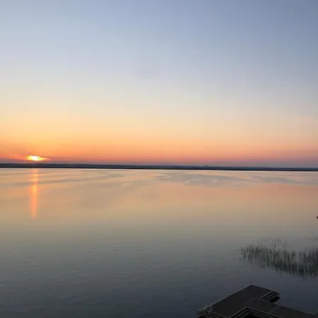 Lake View Mamaia